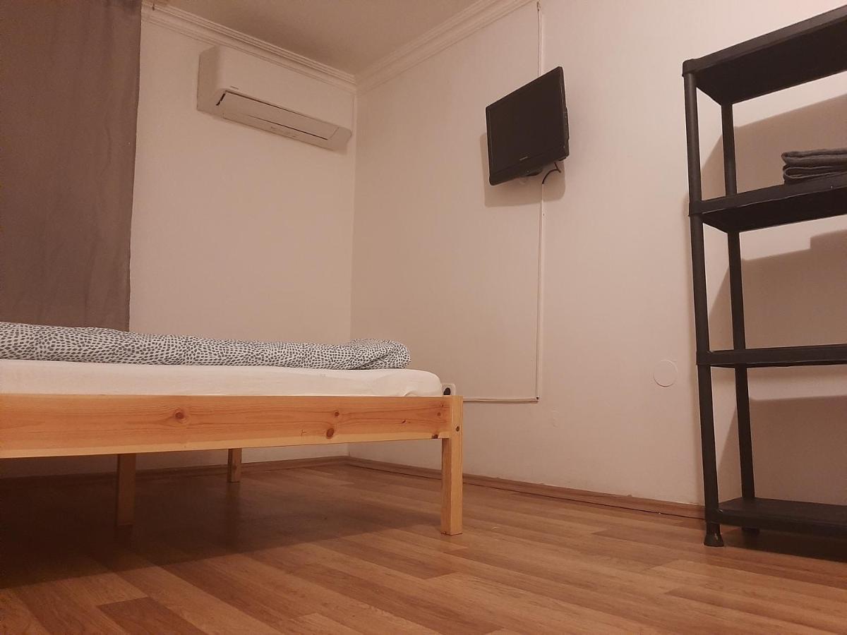 Apartman Vorosmarty Daire Budapeşte Dış mekan fotoğraf